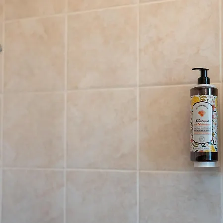 Incantevole A Due Passi Dal Mare 3 アパート